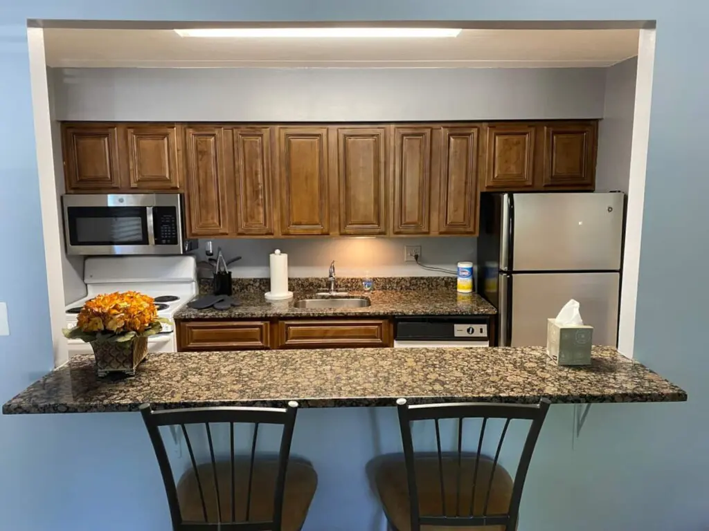 0b69e828 ae5d 403d 999d db35c5520c0b