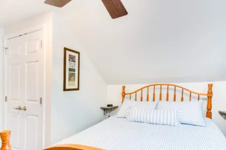 8befccff ff27 4815 8220 8c0819c2b960