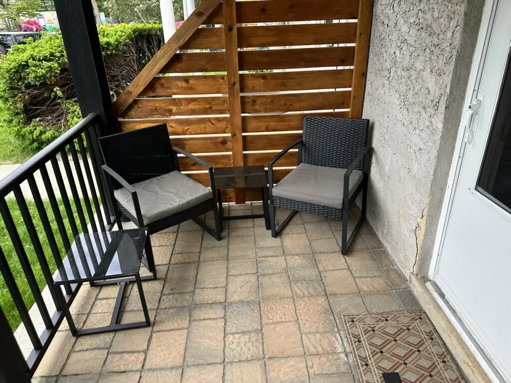 905ff326 0402 478a b4a7 65fa4848258e