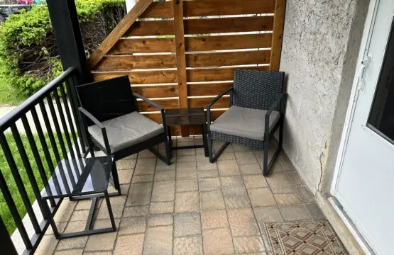 905ff326 0402 478a b4a7 65fa4848258e