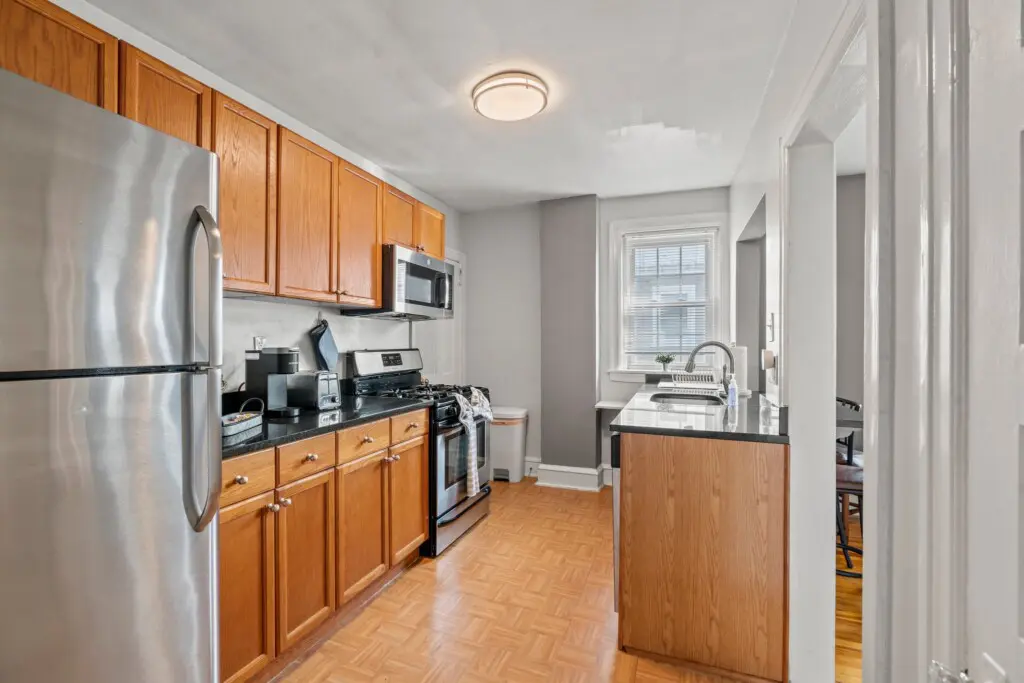 b4e71a9d ad50 4c56 a548 a5c016d269ce