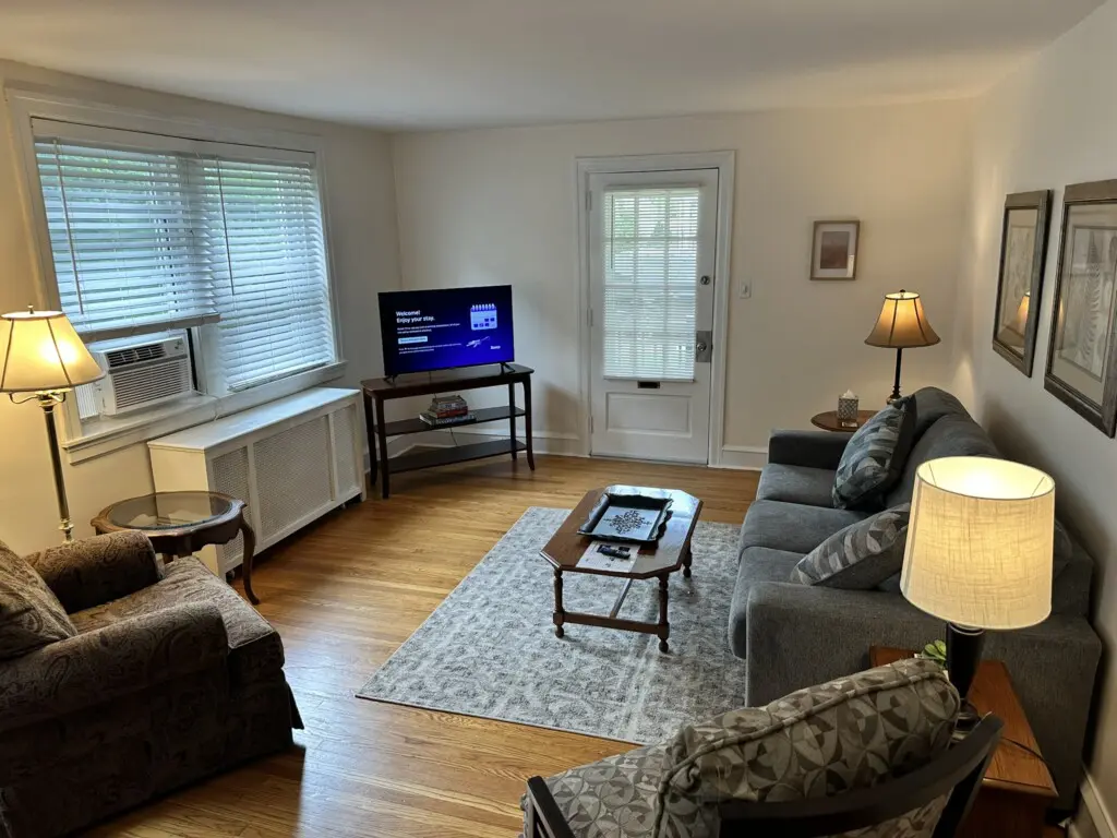 e9fc9615 3e08 45b6 9538 5bf77f330b4c