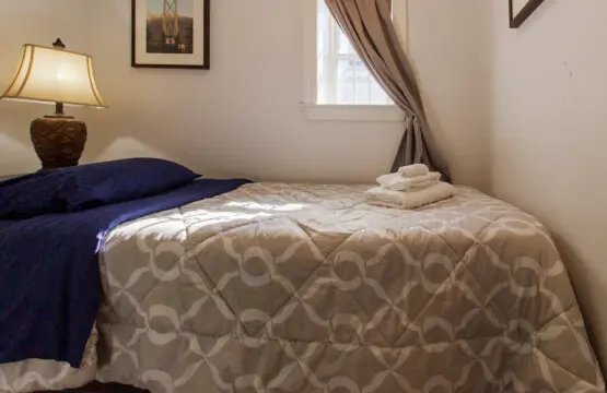 0c6cc6c3 42aa 422b b8a9 1d2840dd78c3