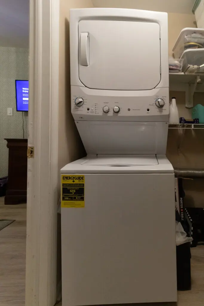 1c5d9351 5f88 4647 9a61 e32ce060f5e8