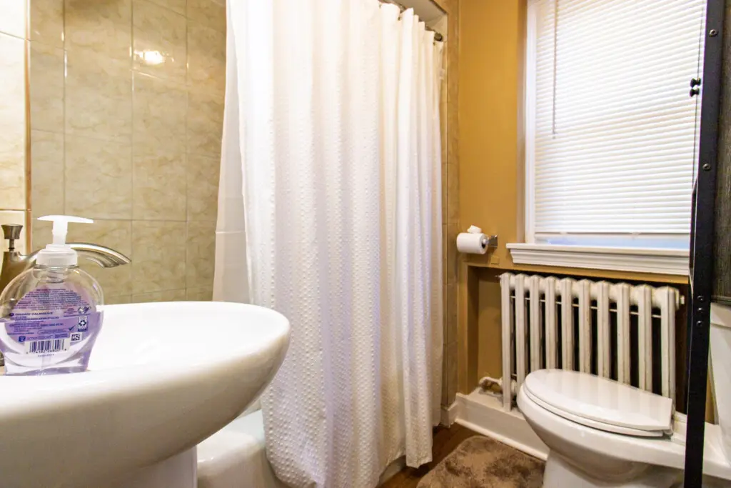 34a73bd3 a9e3 4f53 9c35 bc3ee3df9e92