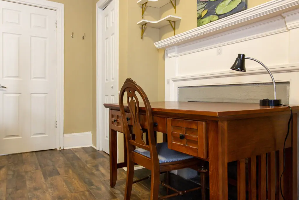 49b04afa d588 41d0 98f6 f8517cdf5e78