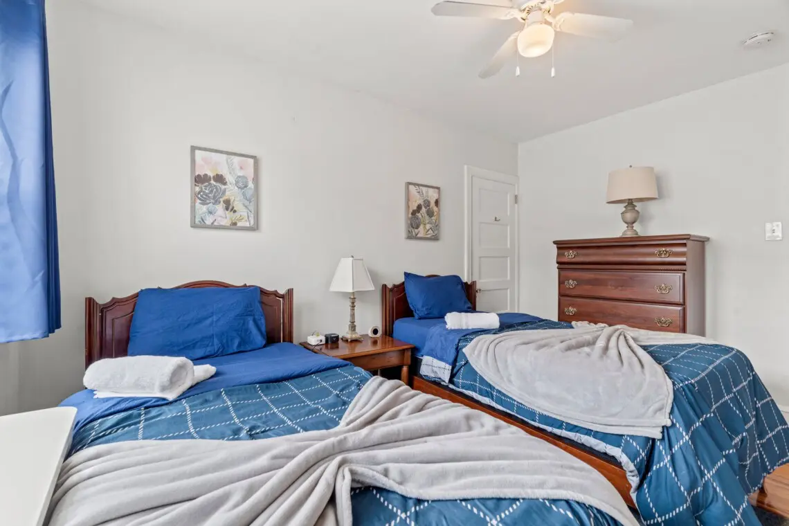 4b5e2e0b 2902 4a35 9f39 9367bdc3248b