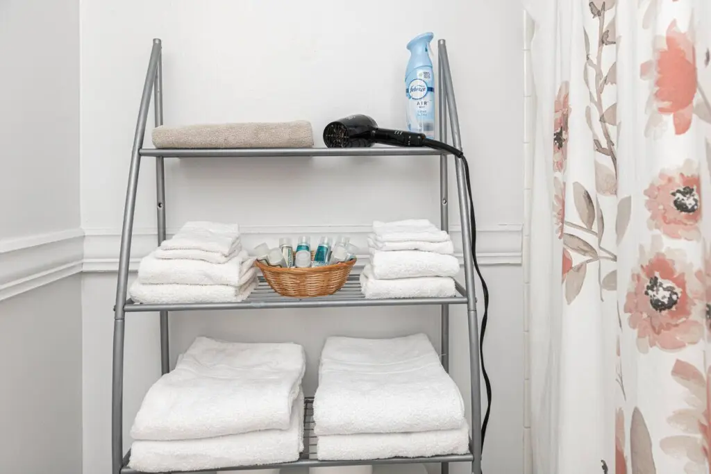 57348699 180d 4670 bdf9 b4fe8b1f6df3