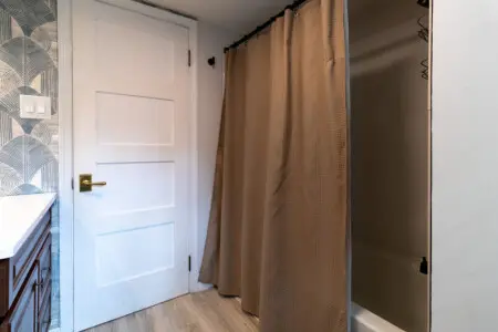 5a738af8 7144 4e93 98c6 872712aea6b7