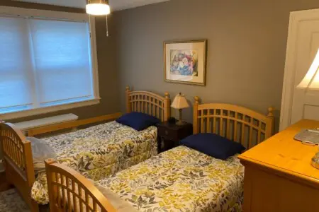 5e9e490f 3c6d 4e5f 8bac dad309e03f8b