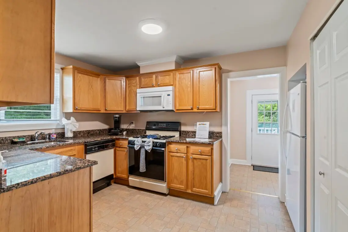 68fc442b e806 47c7 844a 6dd6d0549584