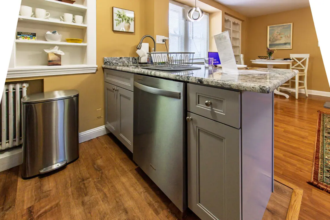 7f6d8daf 32c4 4396 af5a 7a2861f26926