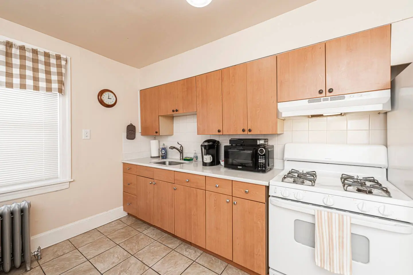 b0e9a1d9 9f10 40a0 b79a a36d7ef2b5b2