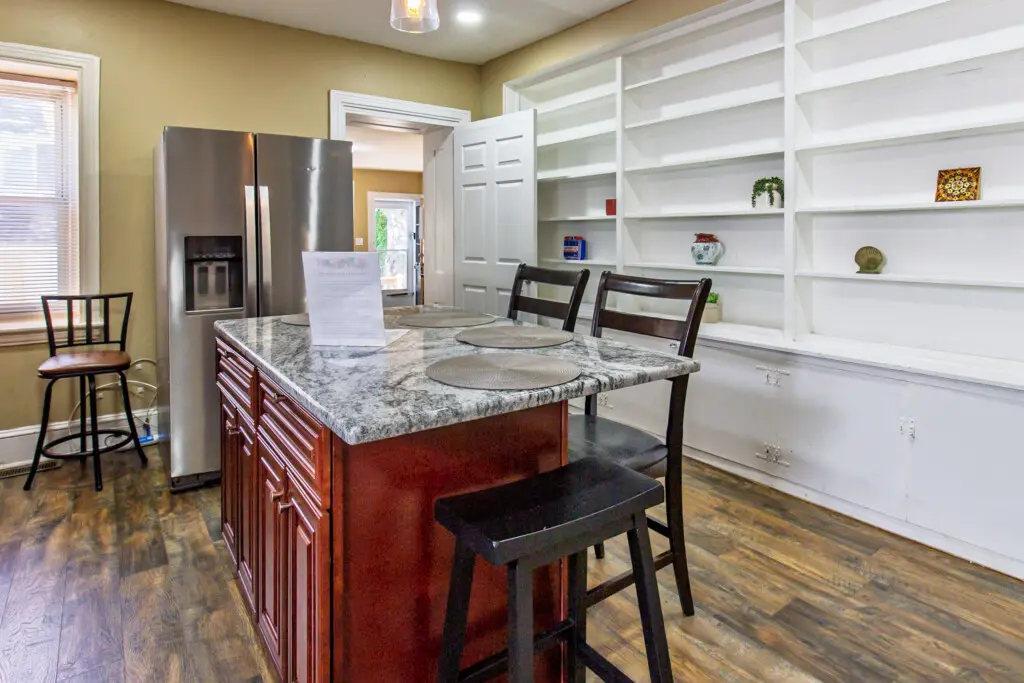 ccd4209e ef10 44b3 86f2 83c1962f2b02