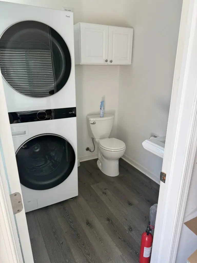 d2d06f2b a797 4cc4 a7c3 c825e0a9c54c